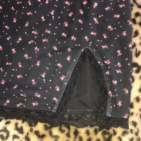 Floral Summer Dress - Picture 8 of 10